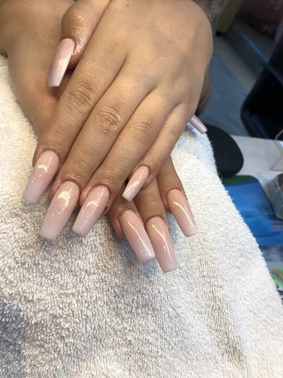 Nail Queens